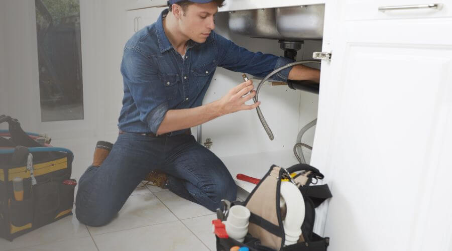 Professional same day plumber in Mchenry, ND